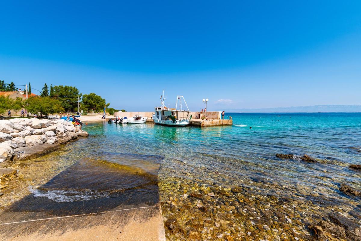 Caravan Near The Sea 2 Ugljan Exterior foto